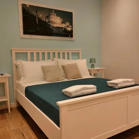 Beplace Holy Πανσιόν